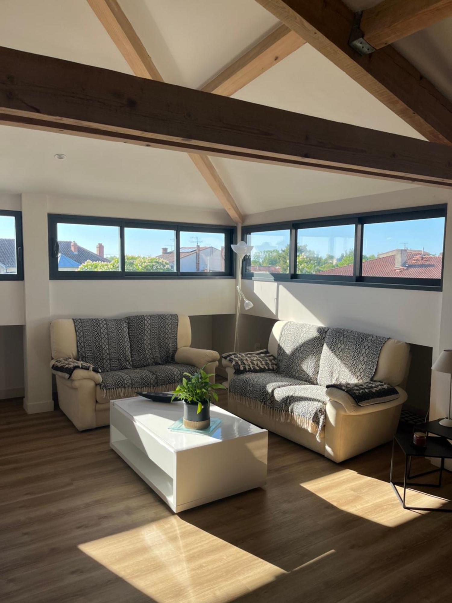 Loft Villebourbon 40 M2 Avec Parking Montauban Dış mekan fotoğraf
